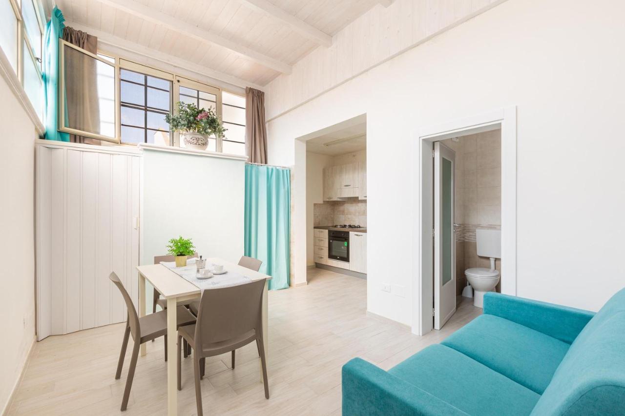 Marileo Apartments Lido Marini Bagian luar foto